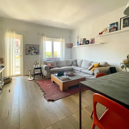 Trilocale Zona Montesacro Апартаменты *