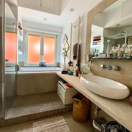 Trilocale Zona Montesacro Апартаменты *